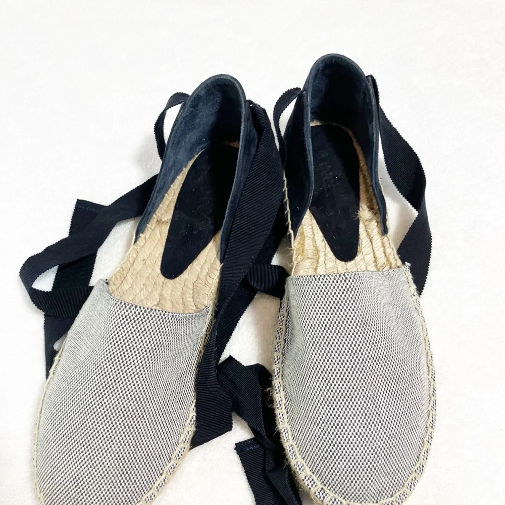 🔥Vince navy suede and canvas ankle tie up espadrilles. Sz7 NEW